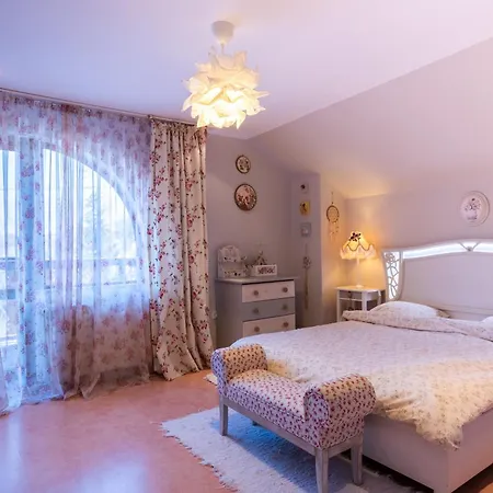 Villa Casa Veveritelor